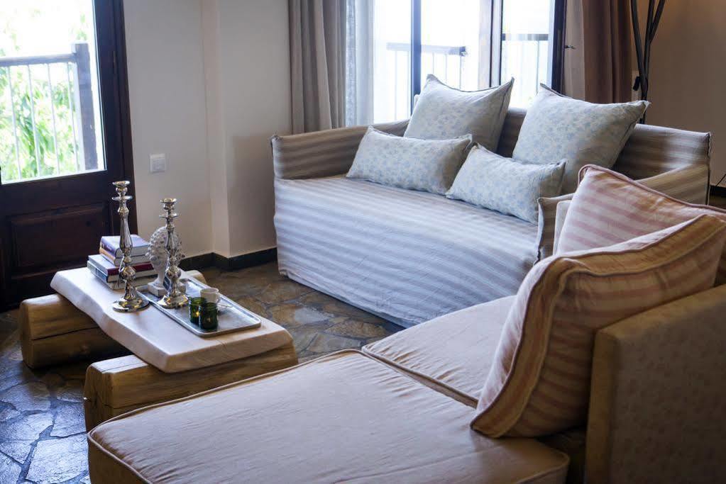 Dohos Boutique Hotel 라리사 외부 사진